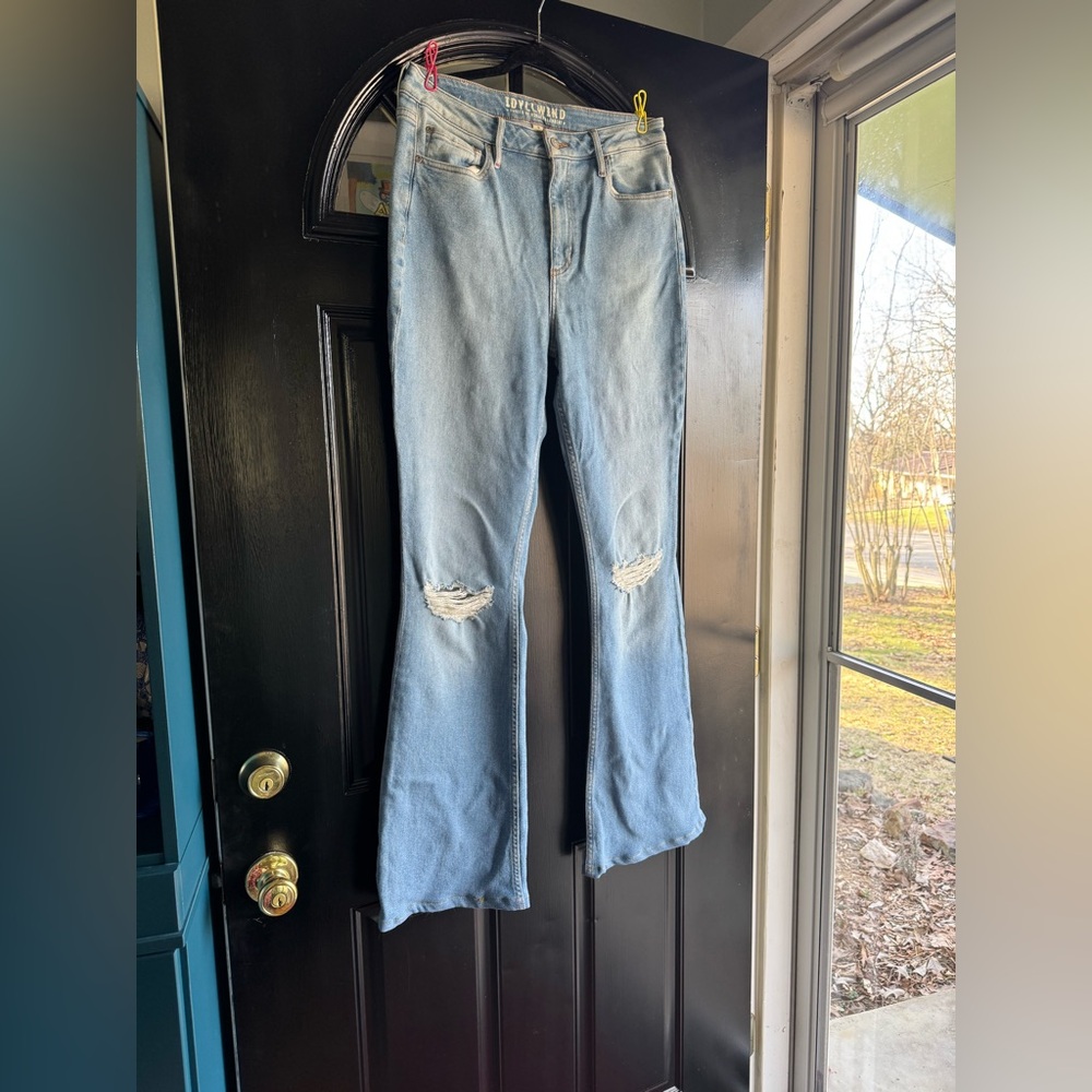 NWOT and hemmed Idyllwind by Miranda Lambert Light Blue Distressed Flare Jeans